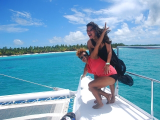 2 Girls on Catamaran